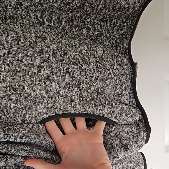 Pullover - Picture 4 of 4